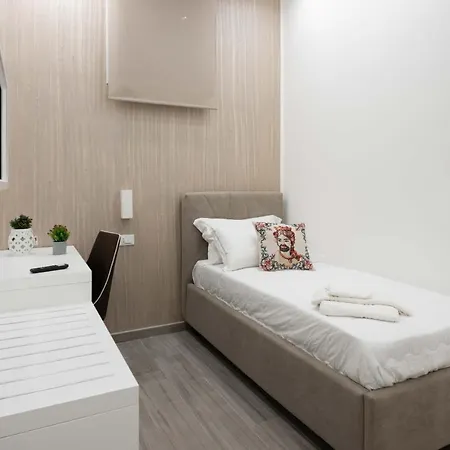 Blanc Bed & Breakfast *