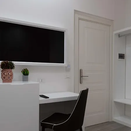 ベッド・アンド・ブレックファスト Blanc パレルモ